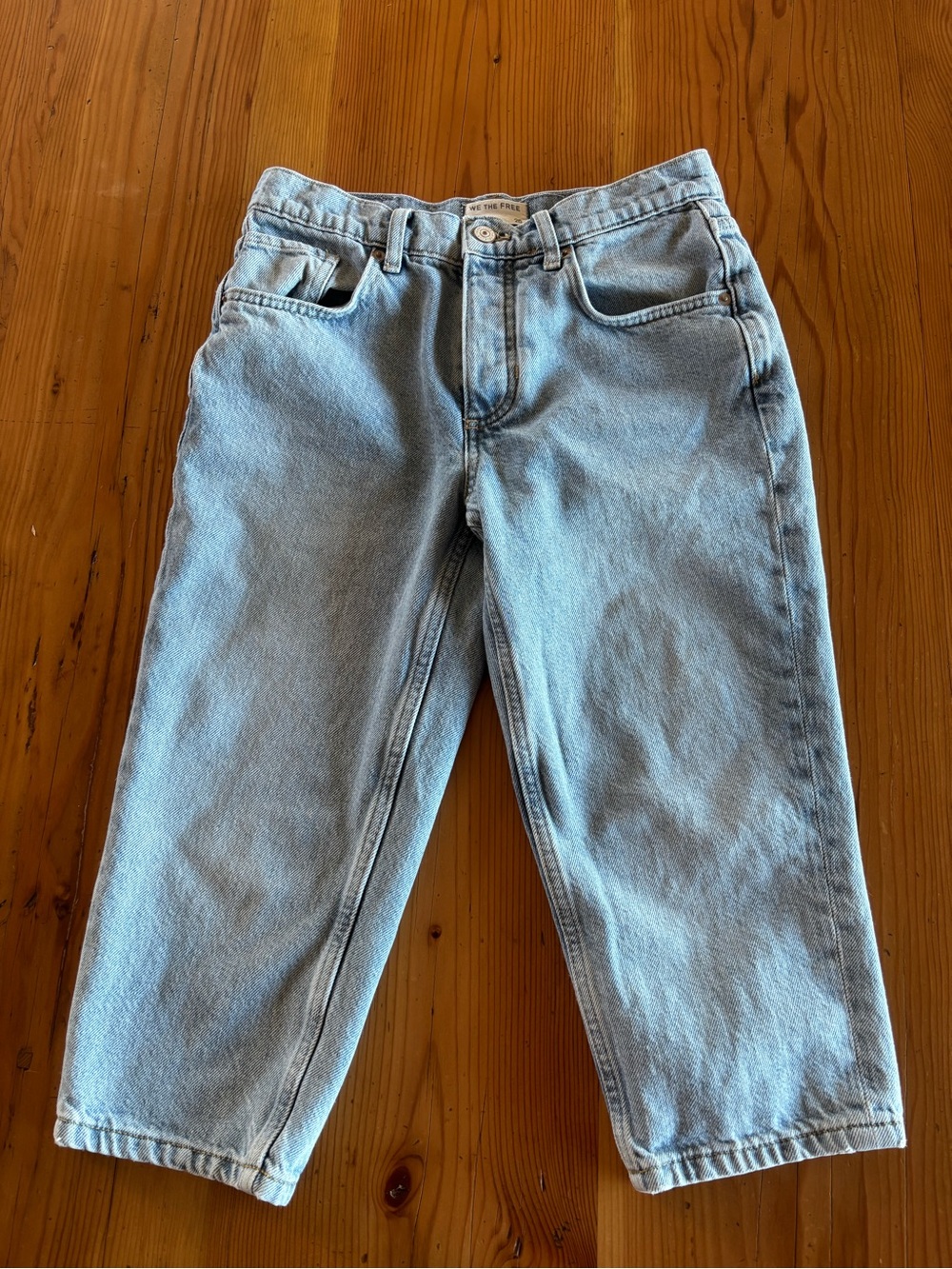 We the Free Jean Capri 25 NWOT